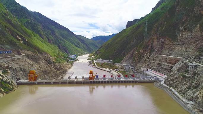 航拍西藏藏水水电站合集