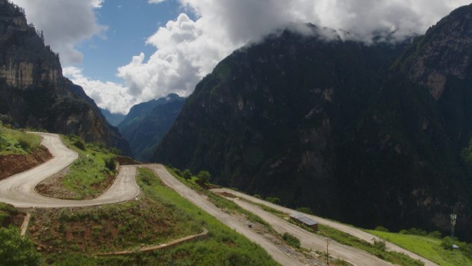 航拍高山及盘山公路