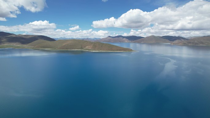 西藏羊湖河流川西风光航拍素材