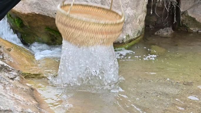 竹篮打水