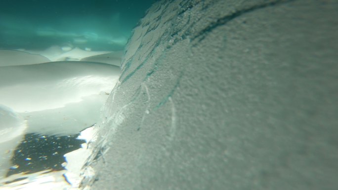 南极洲潜水水下海底冰川