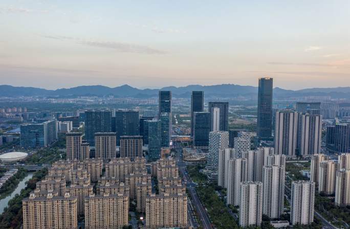 杭州未来科技城欧美金融中心航拍大范围延时