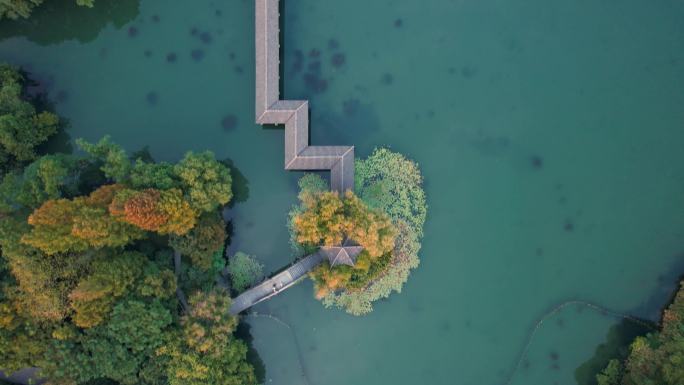 多镜头航拍杭州西湖景区浴鹄湾 霁虹桥
