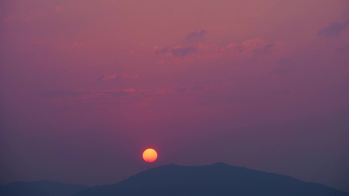 山日出延时山峰太阳升起来日出东山晨曦朝霞