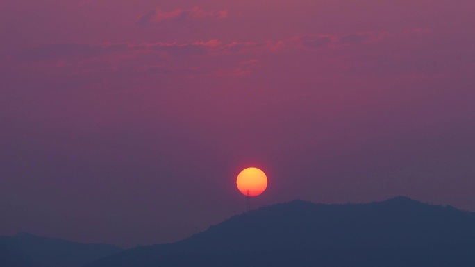 山日出延时山峰太阳升起来日出东山晨曦朝霞