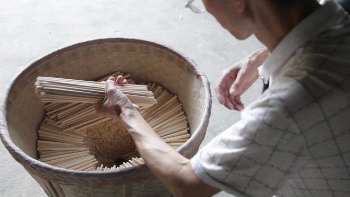 竹篮子框小木棍加工厂笔杆加工 木棍工艺品