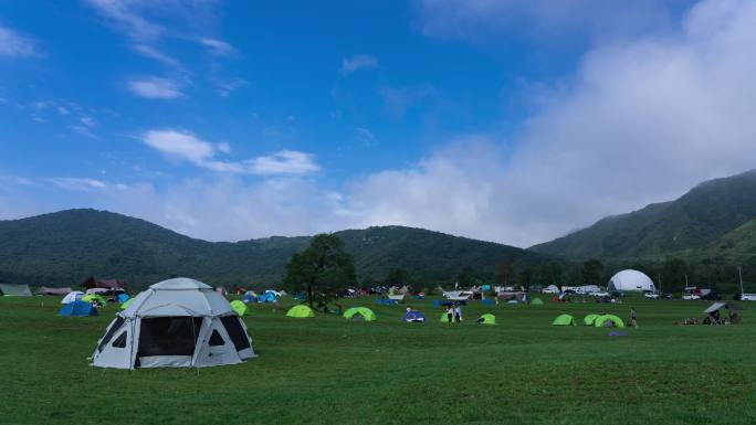 山谷帐篷营地、露营营地实拍