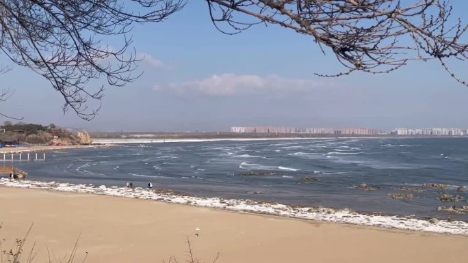 秦皇岛 海边 沙滩 天空 大海