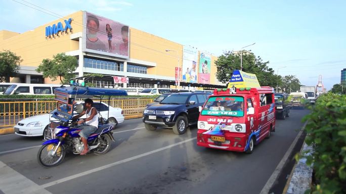 菲律宾马路车流镜头