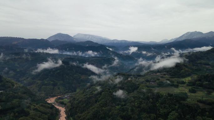 洪雅大峨眉山西环线金刚河