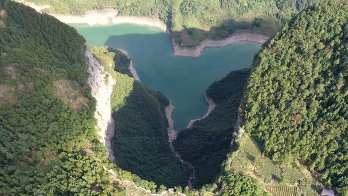 湖北 恩施 大峡谷 山顶 航拍