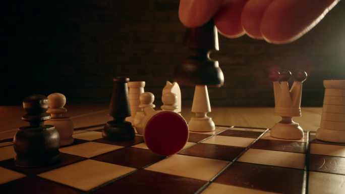 主教击败了国际象棋王