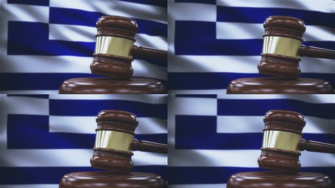 背景为希腊国旗的盖维尔法官