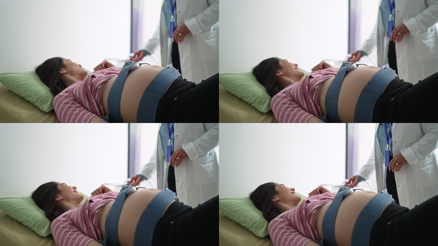 孕妇进行心电描记术CTG监测胎儿心跳