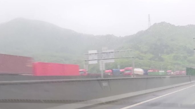 高速堵车