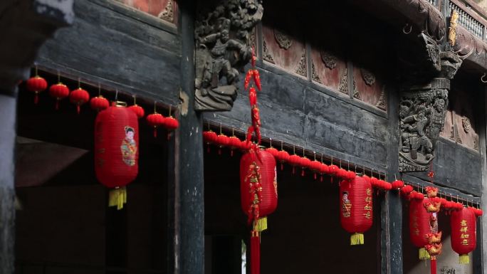 江南徽派古建筑宗祠红灯笼中国风木结构年味