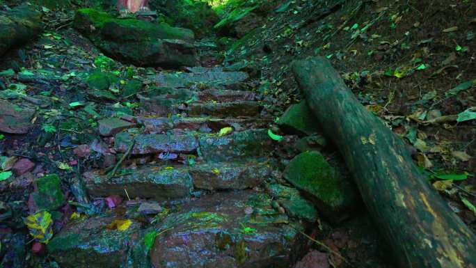 4k通往山顶的路登山爬山向往希望