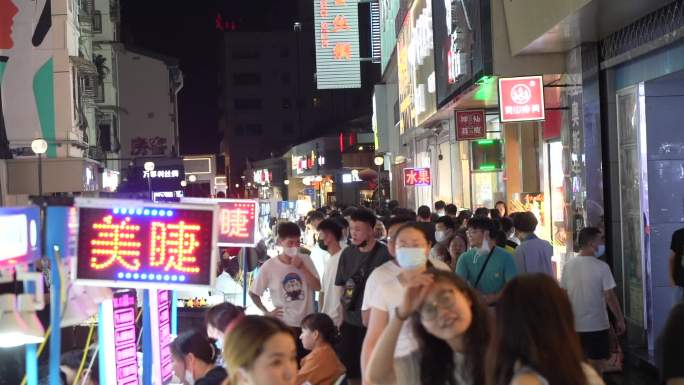 杭州武林夜市步行街夜景