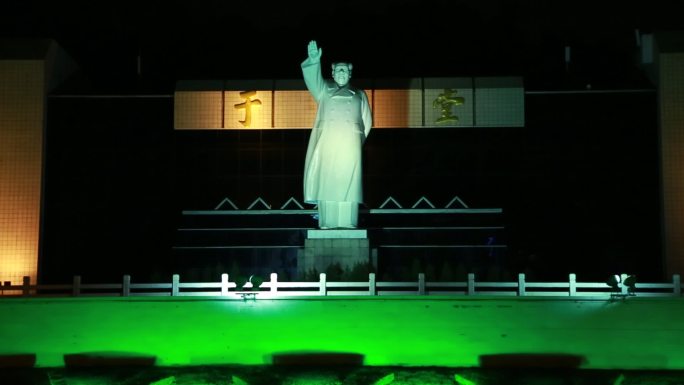 福建福州五一广场毛主席雕像
