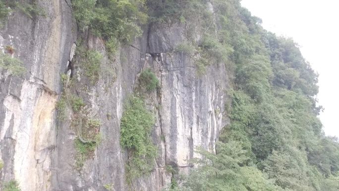 鹤鸣山