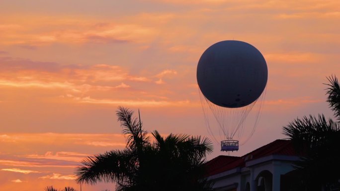 厦门海边傍晚的霞光-厦门之星氦气球