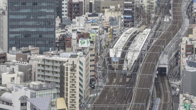 日本东京4K T/L HA地铁站盘旋交叉高角度视图