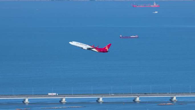 深圳机场起飞的深圳航空客机