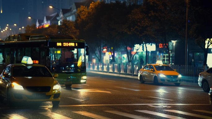 城市夜晚街道生活气息