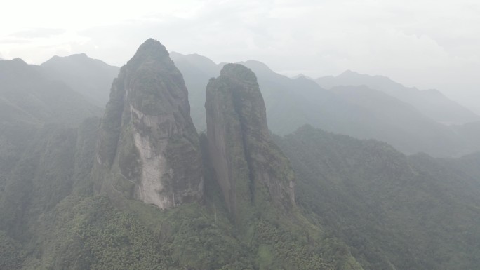 航拍祖国大好河山风貌山峰4K风景