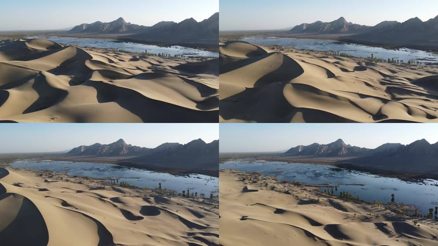 南疆沙漠白沙山
