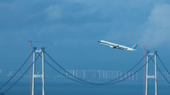 深圳机场起飞的南方航空客机