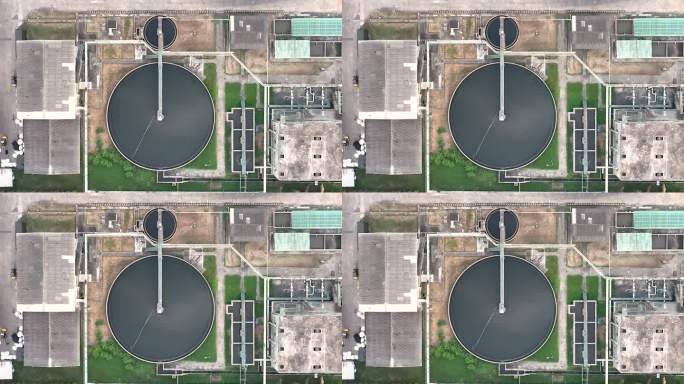 工厂水处理厂固体接触澄清池式污泥再循环鸟瞰图。