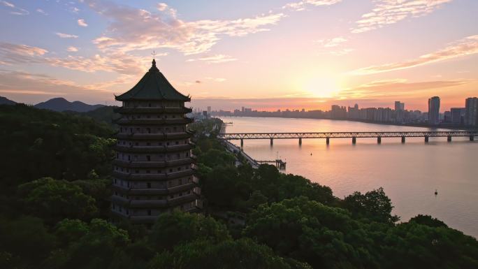 航拍杭州钱江一桥 六和塔