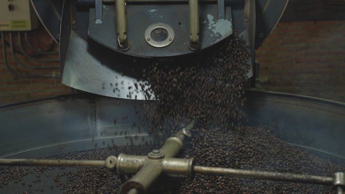 机器烘焙咖啡豆烘烤炒高温