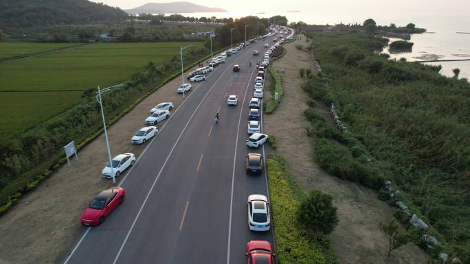 公路 落日