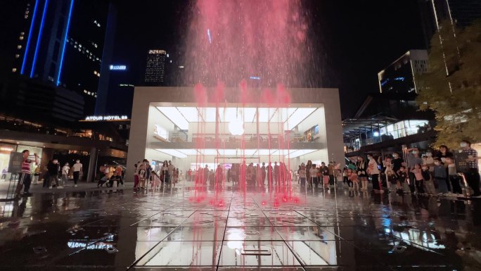 太古里夜市国庆节日城市夜景太古里音乐喷泉