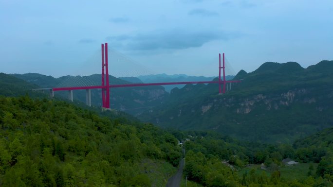 航拍贵州鸭池河大桥