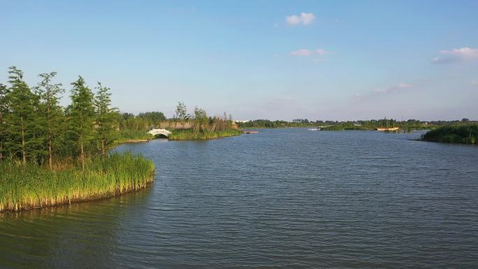 北湖湿地公园水面