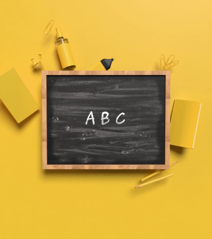 垂直返回学校ABC字母概念，在4K分辨率黄色背景的黑板后面放置黄色学校设备