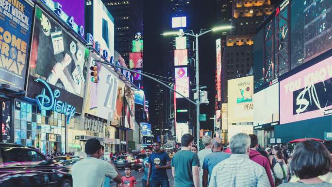 纽约曼哈顿夜间繁忙时代广场T/L TU视图
