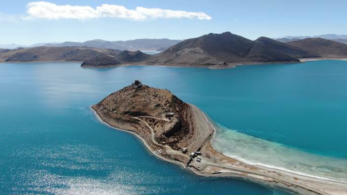 西藏绝美 羊湖 日托寺 航拍