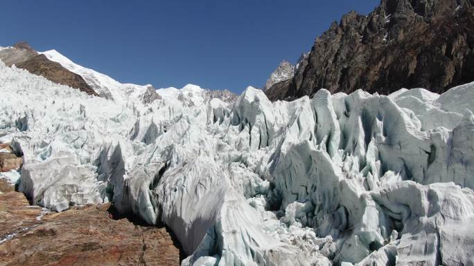 西藏 冰川 震撼航拍
