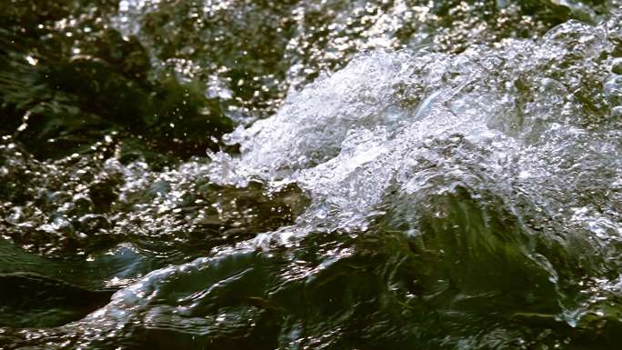 水山泉水河流水花