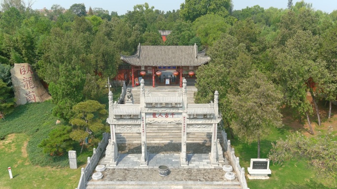 南阳武侯祠