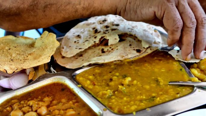 印度塔利语馍食物