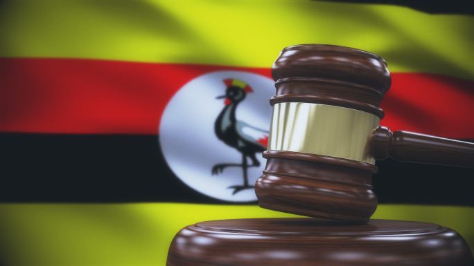 乌干达国旗背景的盖维尔法官