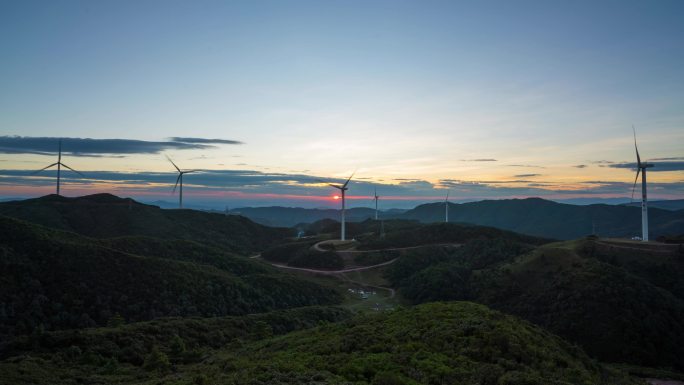 云南富民铜盆山风力发电场日落延时