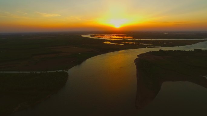 齐齐哈尔母亲河嫩江夕照鱼米之乡