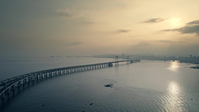 大连星海湾跨海大桥日落城市开场航拍