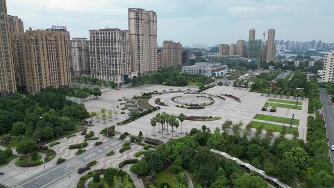 航拍江西九江城市广场